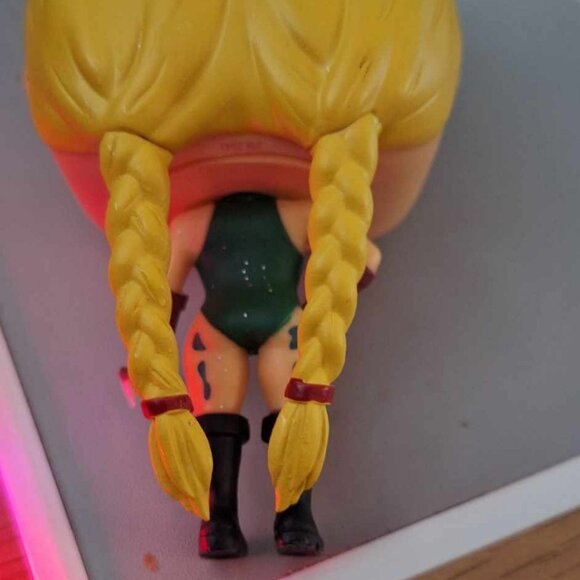 Cammy Street Fighter Pop Funko Out of Box - Picture 2 of 2
